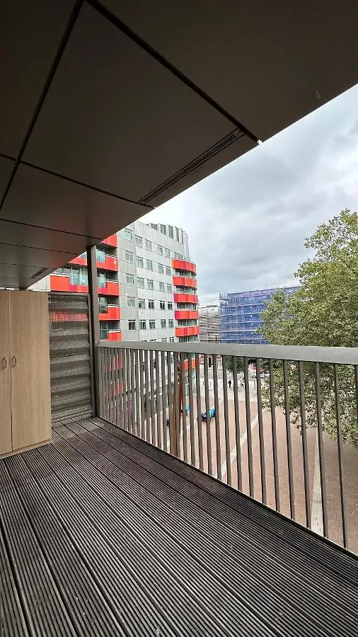 Guest house London Rooms In Luxury Apartment United Kingdom